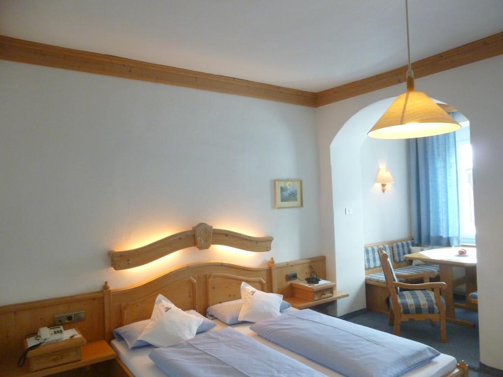 Hotel Holzer Sexten