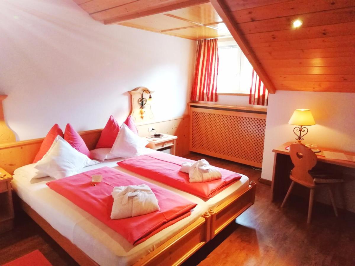 Holzer Hotel