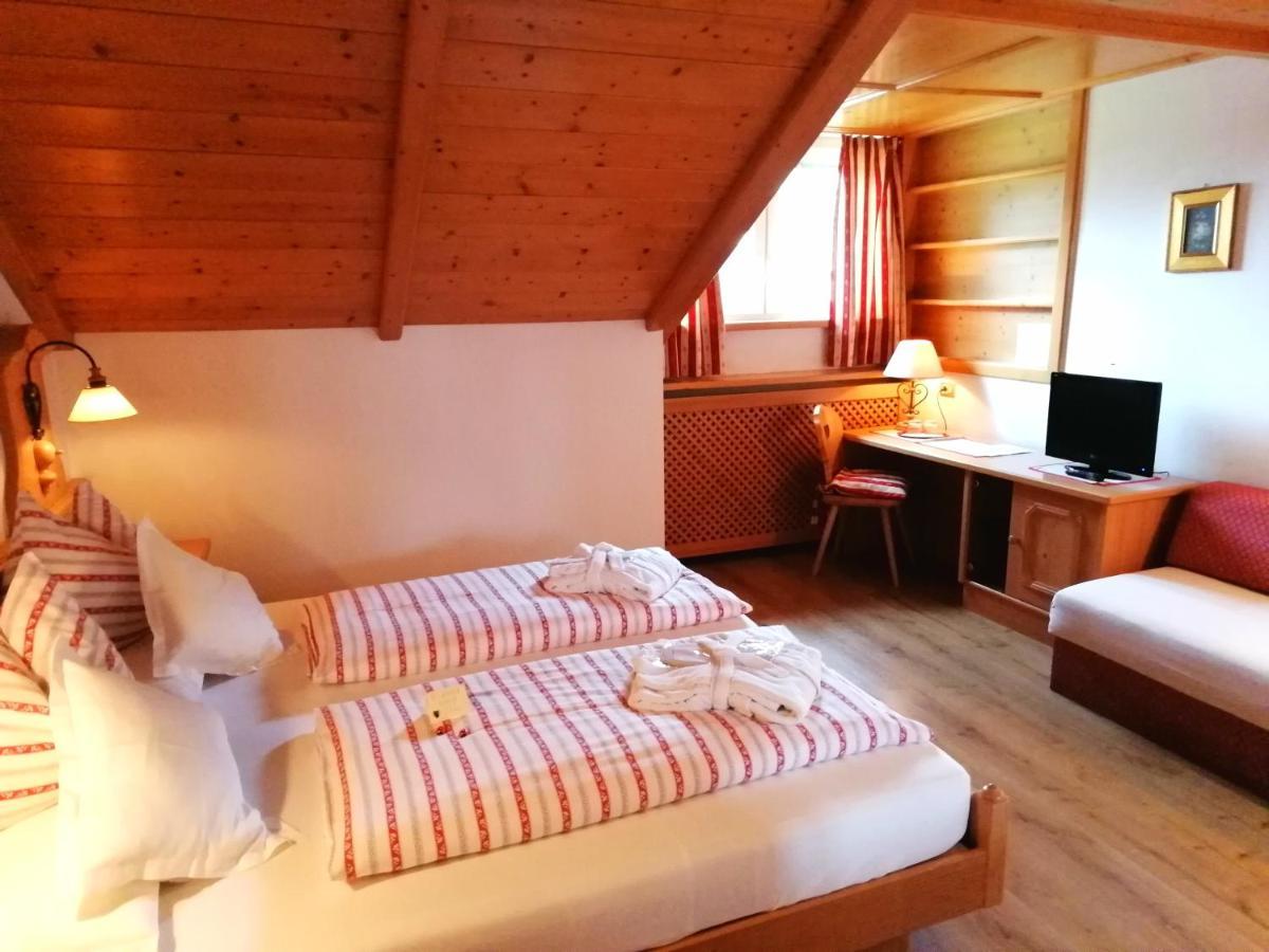 Hotel Holzer